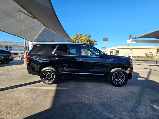 Used 2021 GMC Yukon SLT w/ SLT Luxury Plus Package image 4