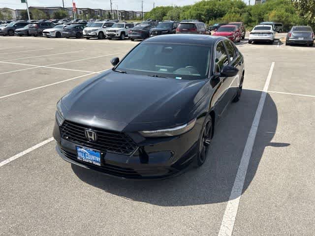 Used 2023 Honda Accord Sport image 1