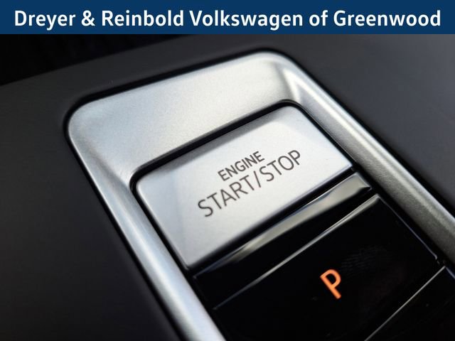 New 2025 Volkswagen Atlas Cross Sport SE image 28