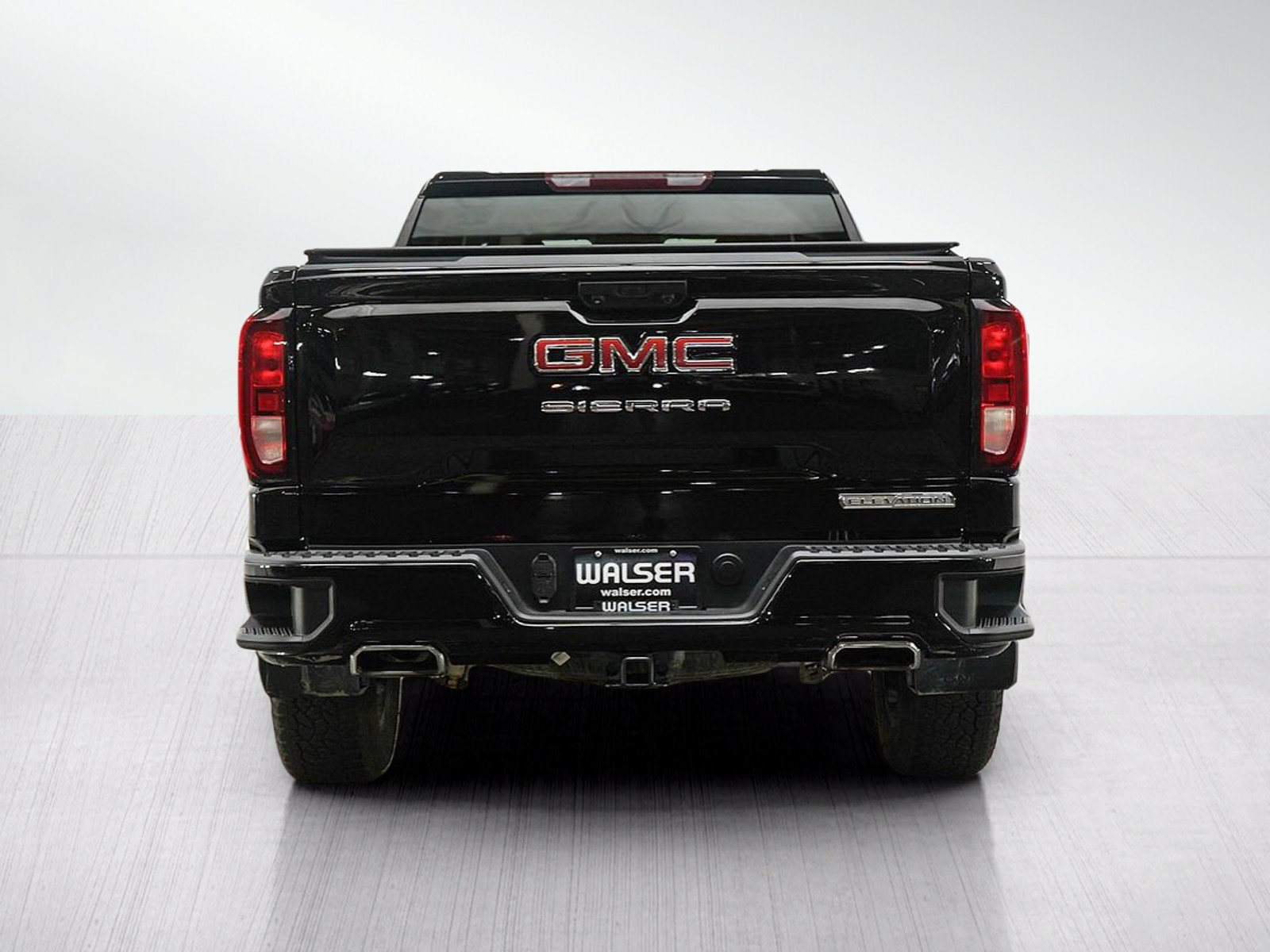 Used 2023 GMC Sierra 1500 Elevation w/ X31 Off-Road Package AWD/4WD image 5