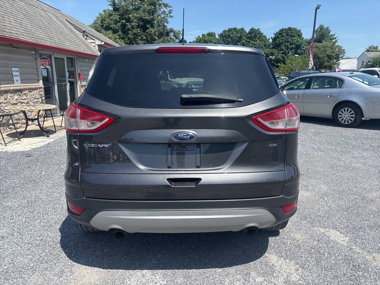 Used 2015 Ford Escape SE FWD image 9