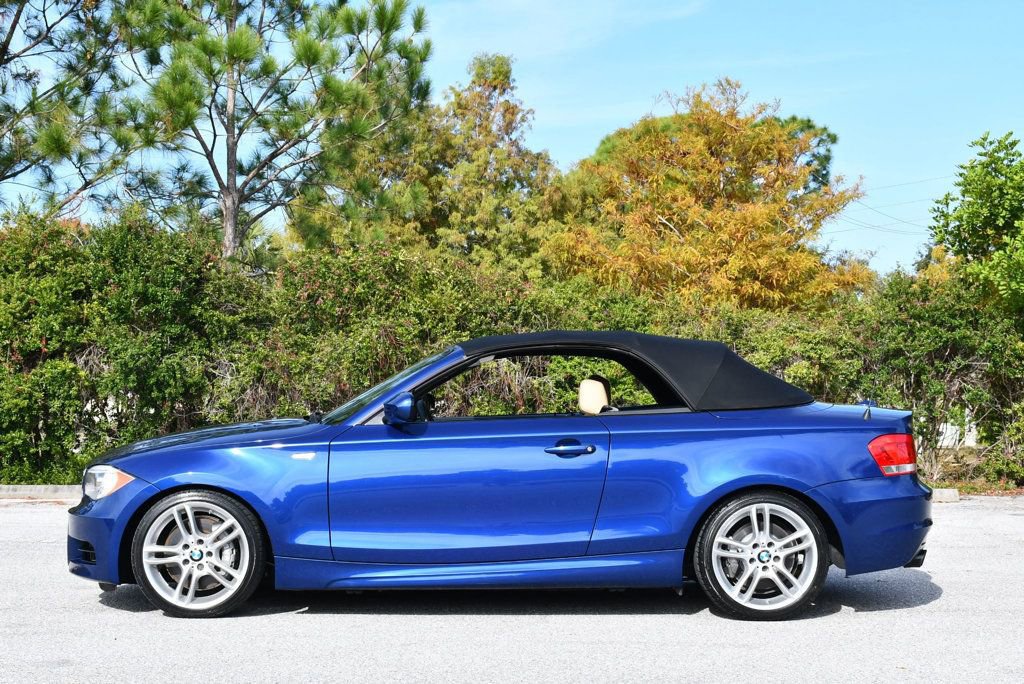 Used 2013 BMW 135i Convertible image 32