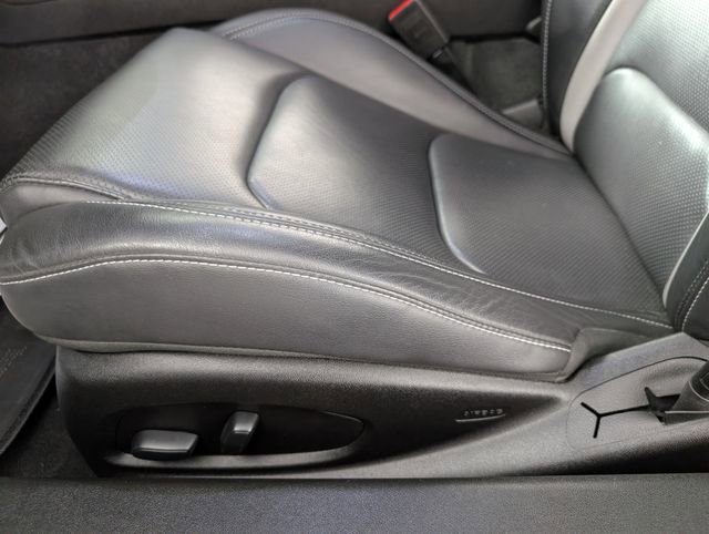 Used 2018 Chevrolet Camaro SS image 16