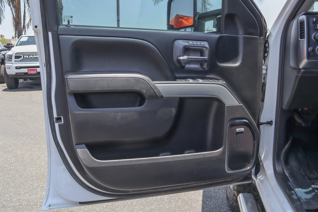 Used 2018 Chevrolet Silverado 2500 LTZ w/ Duramax Plus Package image 14