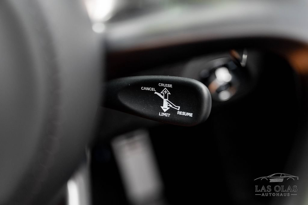 Used 2026 McLaren 750S Spider RWD image 57