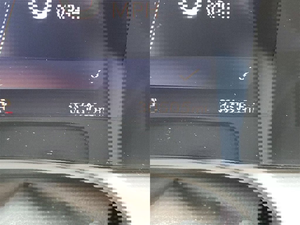 Certified 2024 Buick Encore GX Sport Touring image 12