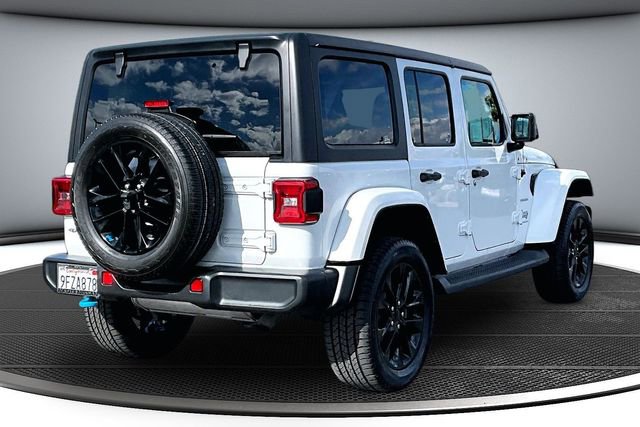 Used 2023 Jeep Wrangler Unlimited Sahara image 6