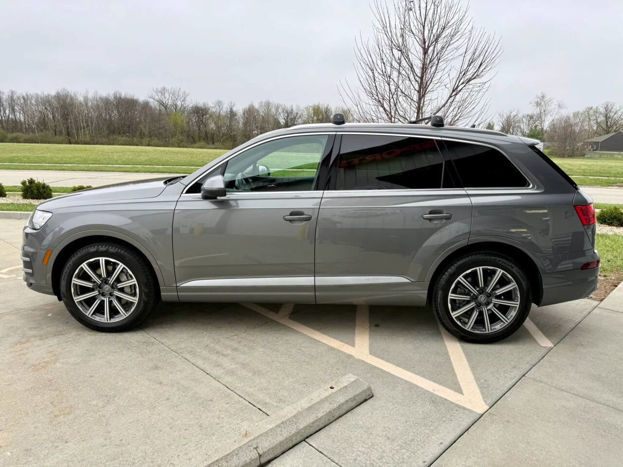 Used 2017 Audi Q7 3.0T Premium Plus image 5