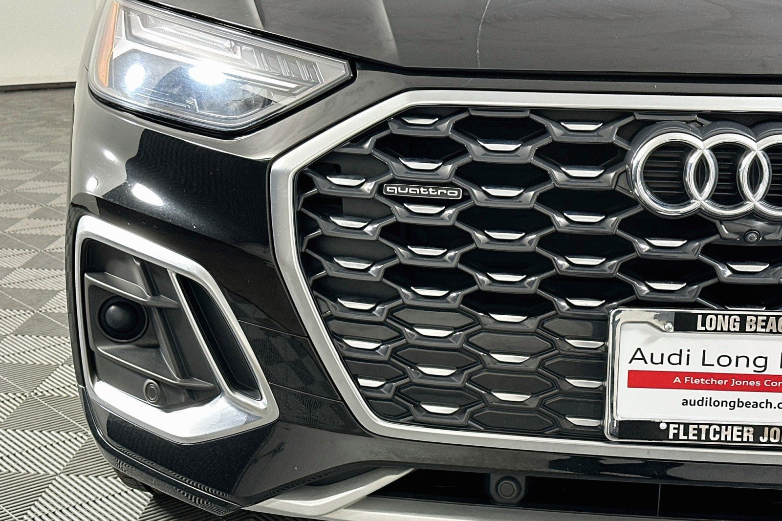 Used 2023 Audi Q5 2.0T Premium Plus w/ Premium Plus Package AWD/4WD image 16
