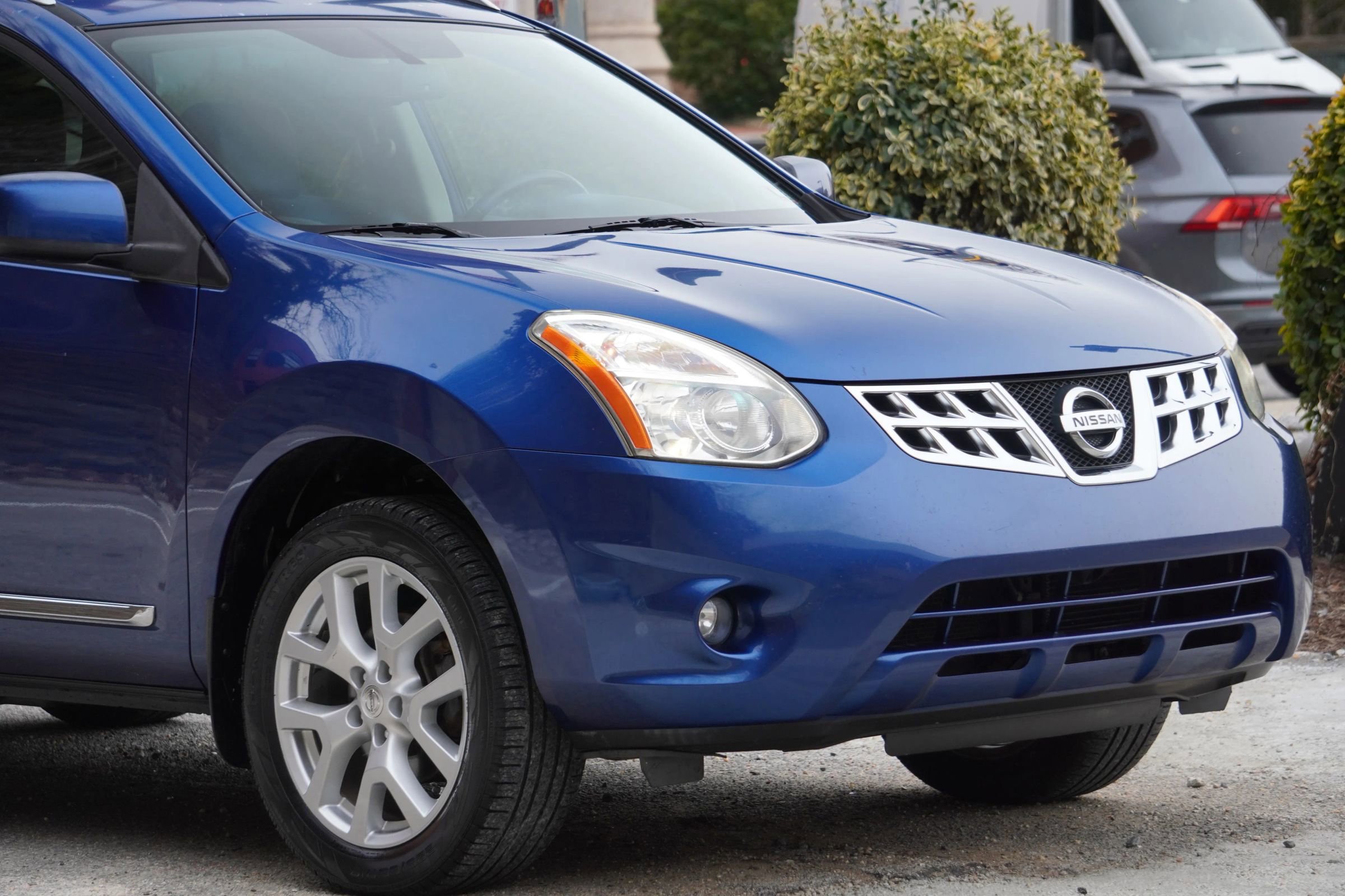 Used 2011 Nissan Rogue SV w/ SL Pkg image 27