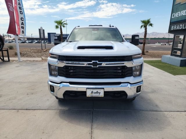 New 2026 Chevrolet Silverado 3500 LT w/ All Star Edition AWD/4WD image 9