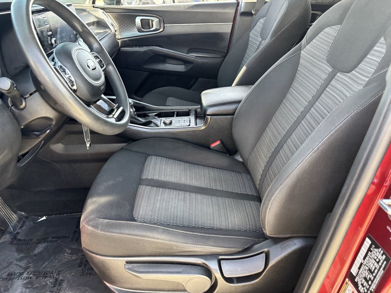 Used 2021 Kia Sorento LX AWD/4WD image 17