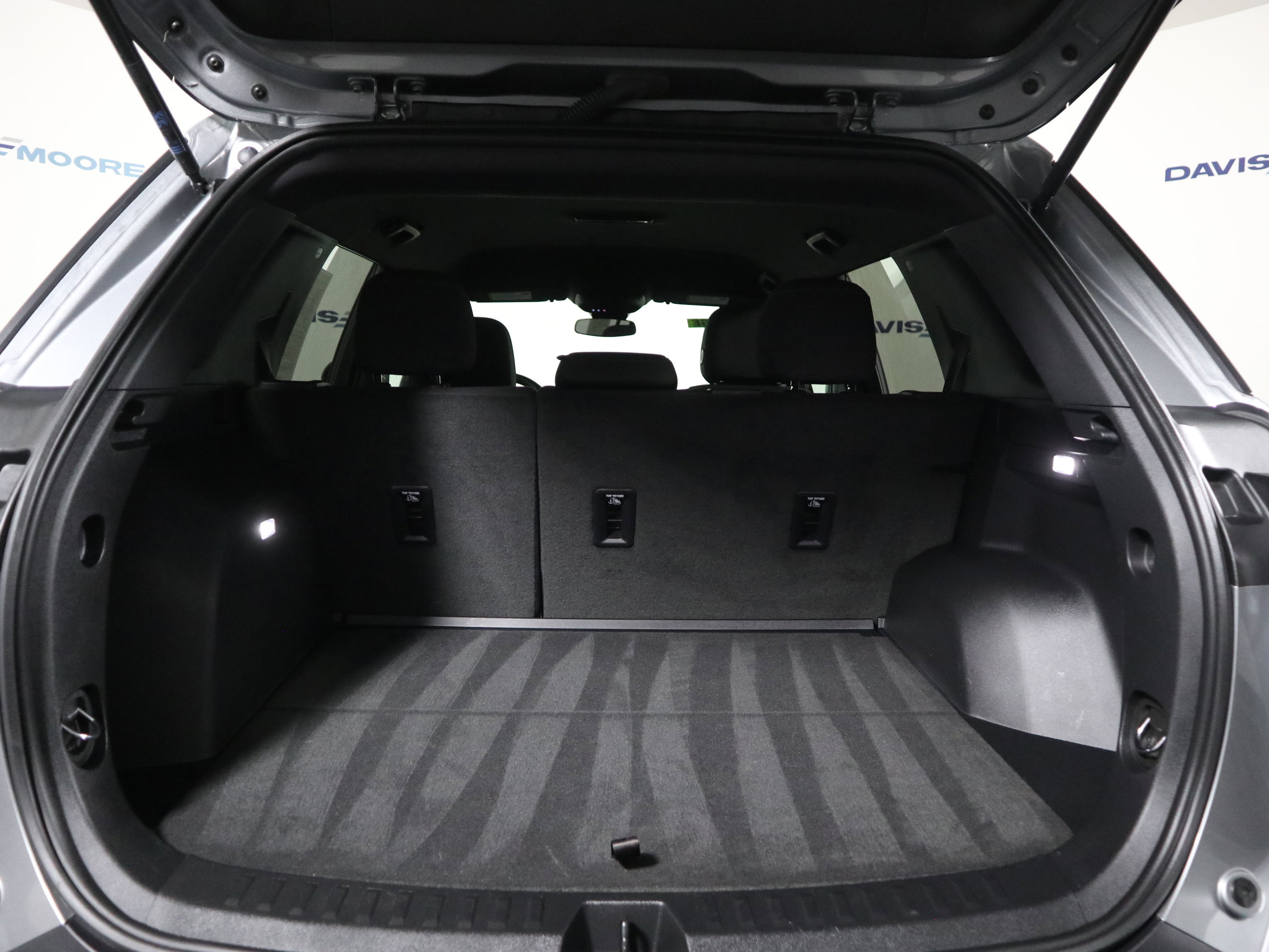 Used 2025 Chevrolet Equinox LT AWD/4WD image 8