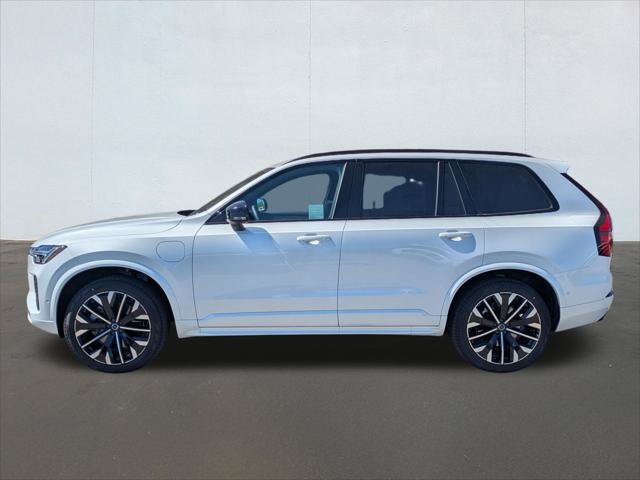 New 2026 Volvo XC90 T8 Ultra w/ Protection Package AWD/4WD image 3