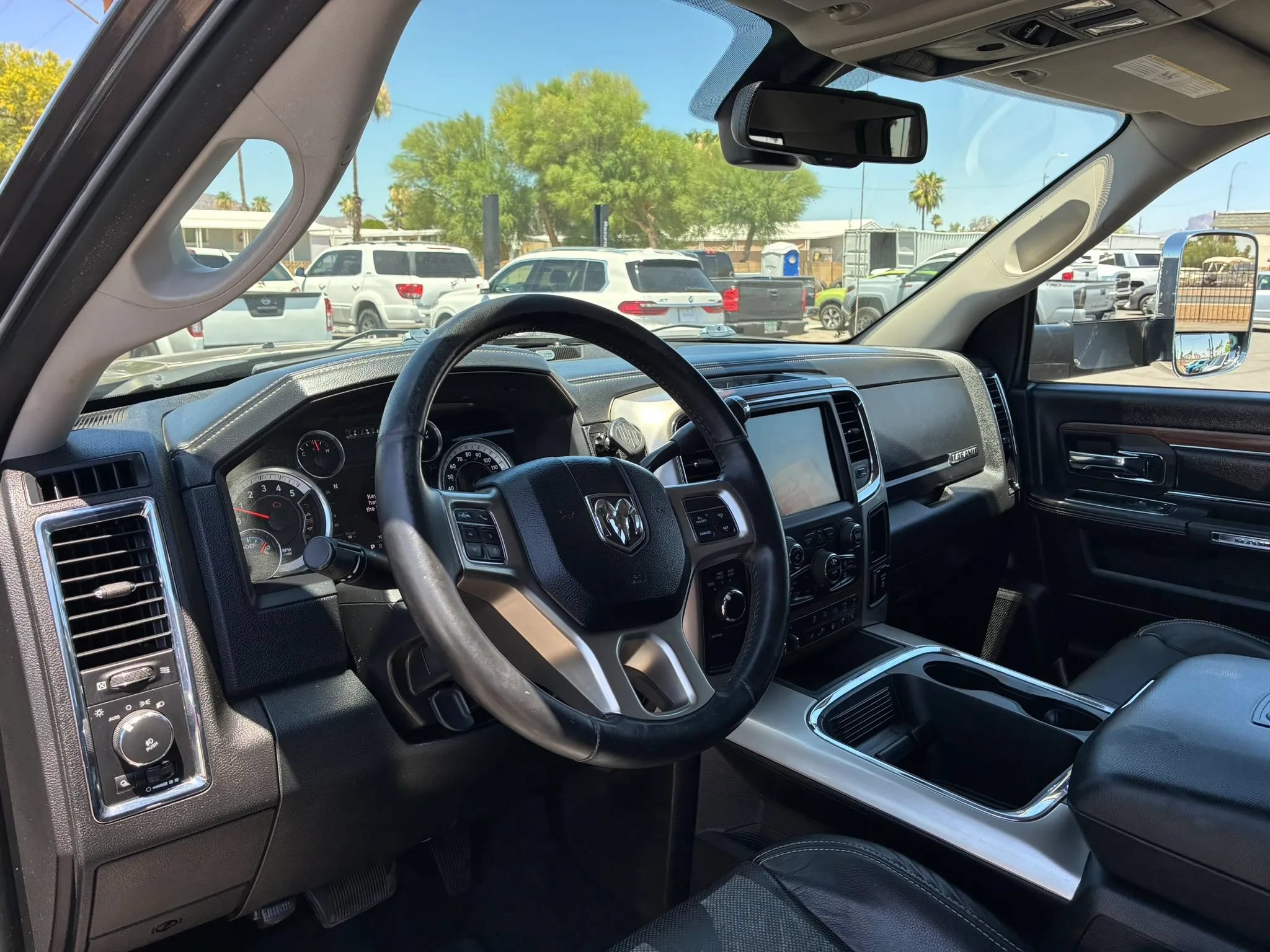 Used 2016 RAM 2500 Laramie AWD/4WD image 11