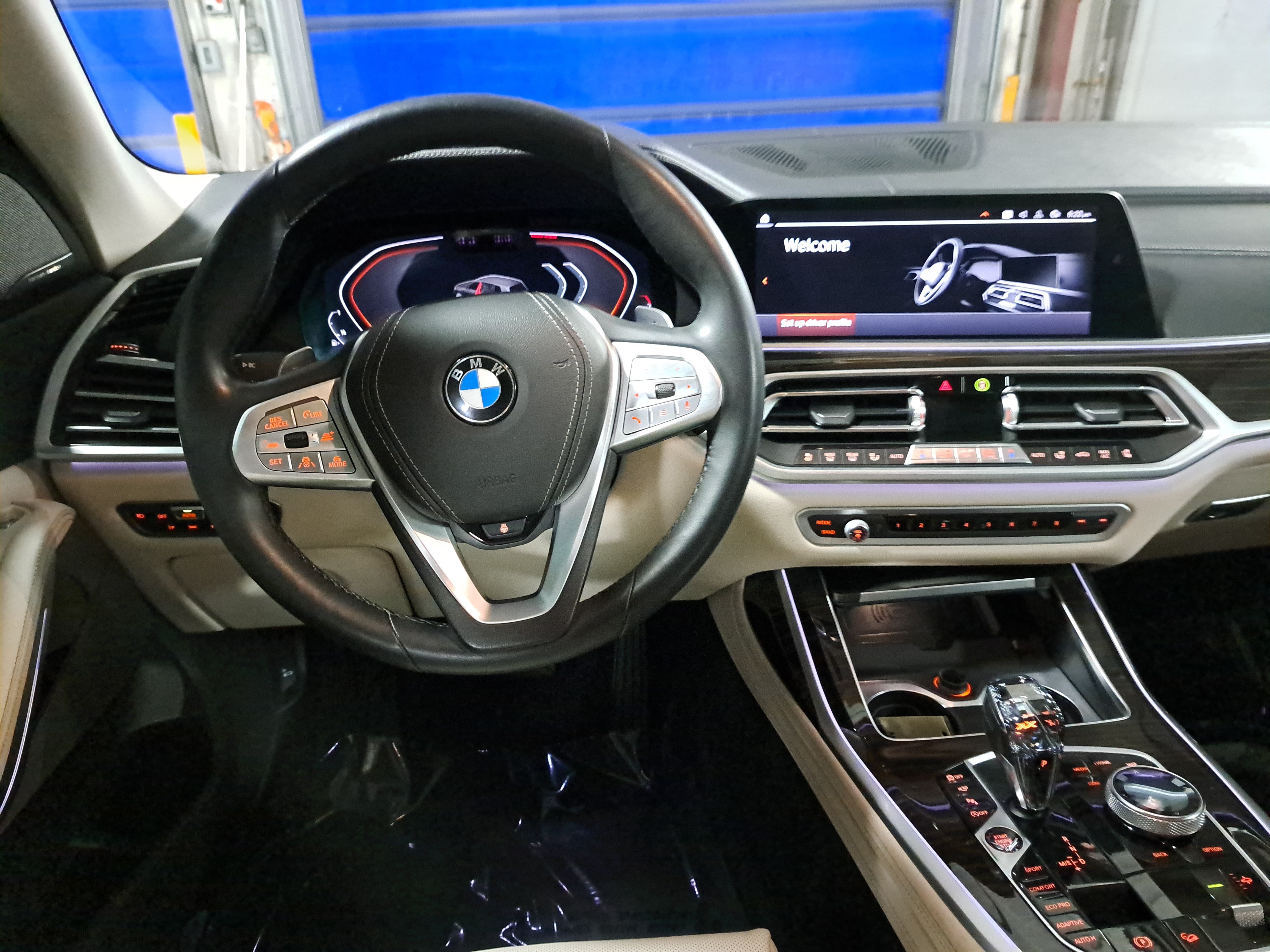 Used 2020 BMW X7 xDrive40i w/ Executive Package AWD/4WD image 16