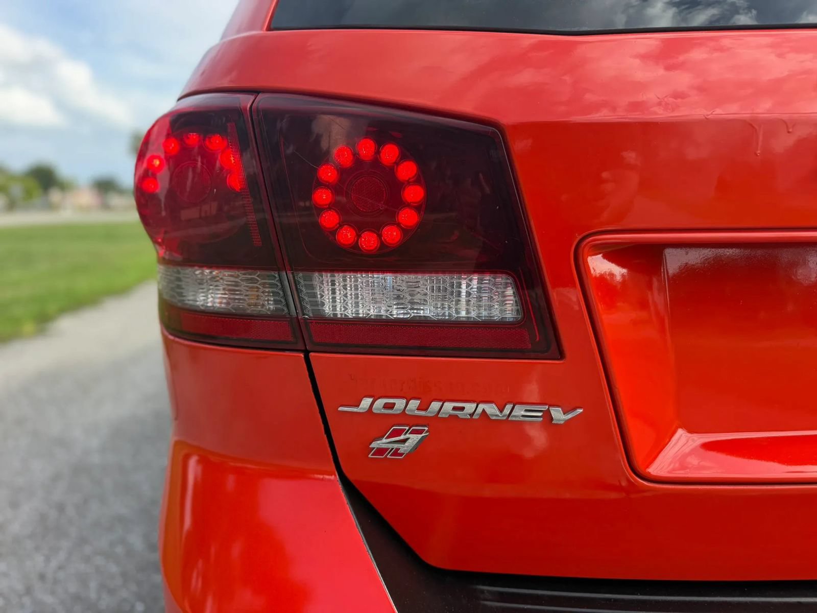 Used 2018 Dodge Journey Crossroad AWD/4WD image 32