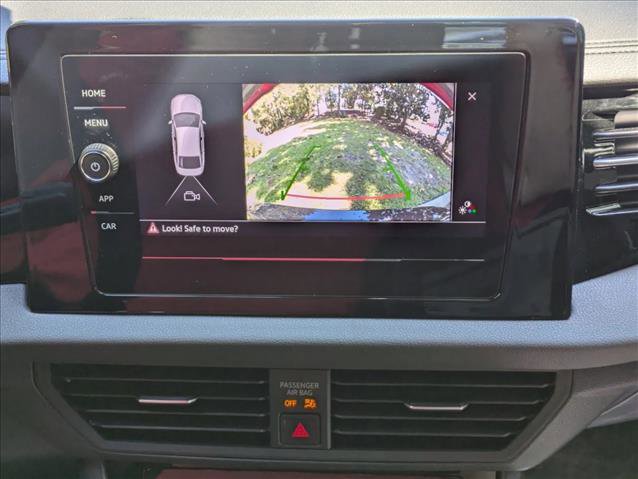 Used 2025 Volkswagen Jetta Sport image 13