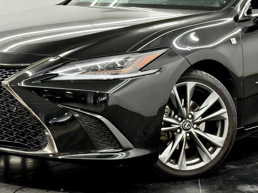 Used 2019 Lexus ES 350 F Sport image 4