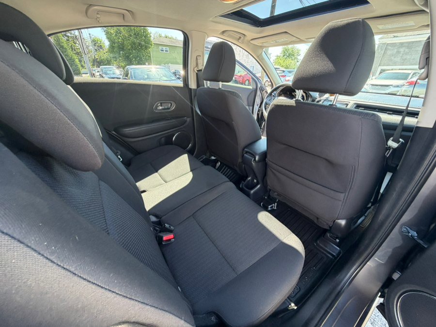 Used 2018 Honda HR-V EX image 15