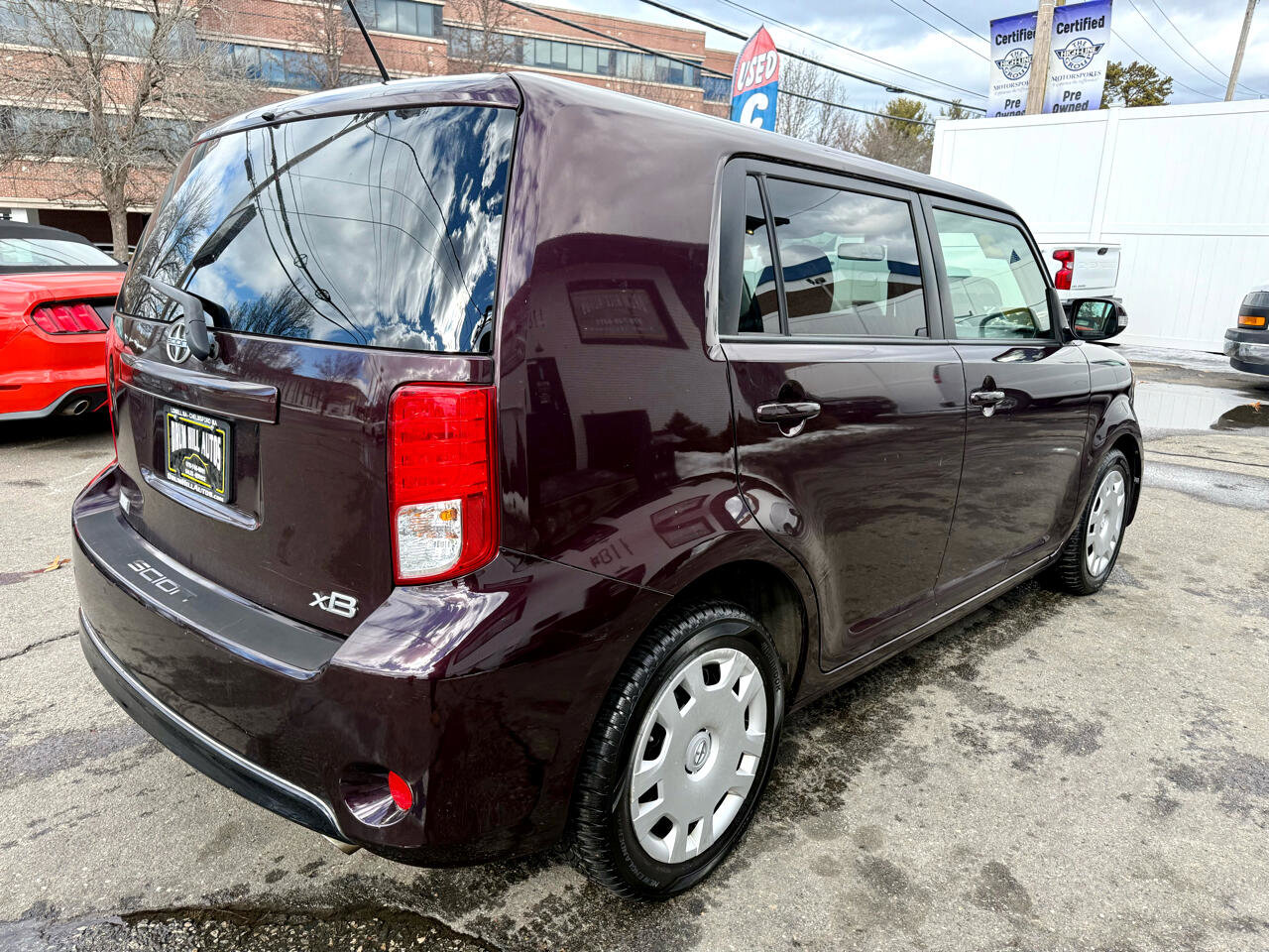 Used 2015 Scion xB 5-Door Wagon 4-Spd AT image 5