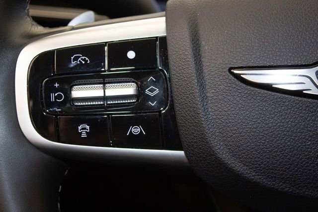 Used 2025 Genesis GV80 2.5T Standard image 23