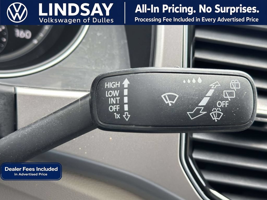 Used 2018 Volkswagen Atlas SEL AWD/4WD image 25