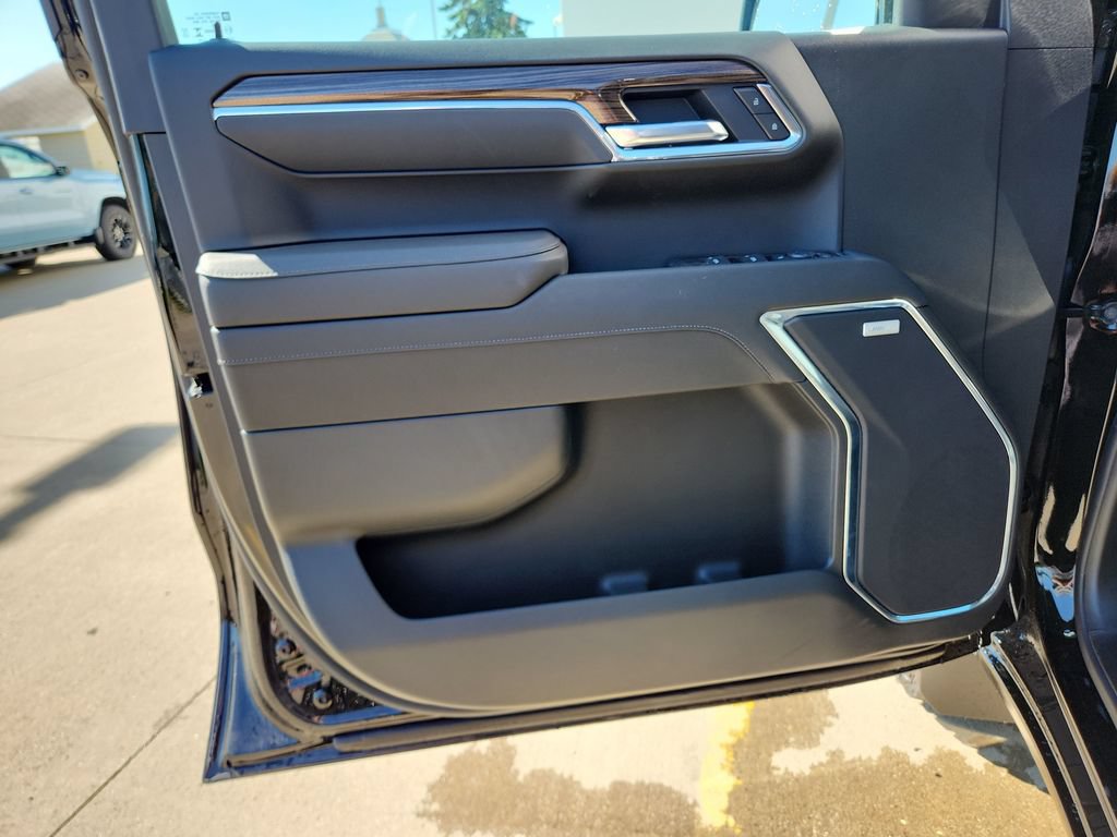 New 2026 Chevrolet Silverado 1500 LT Trail Boss w/ LT Trail Boss Premium Package AWD/4WD image 12