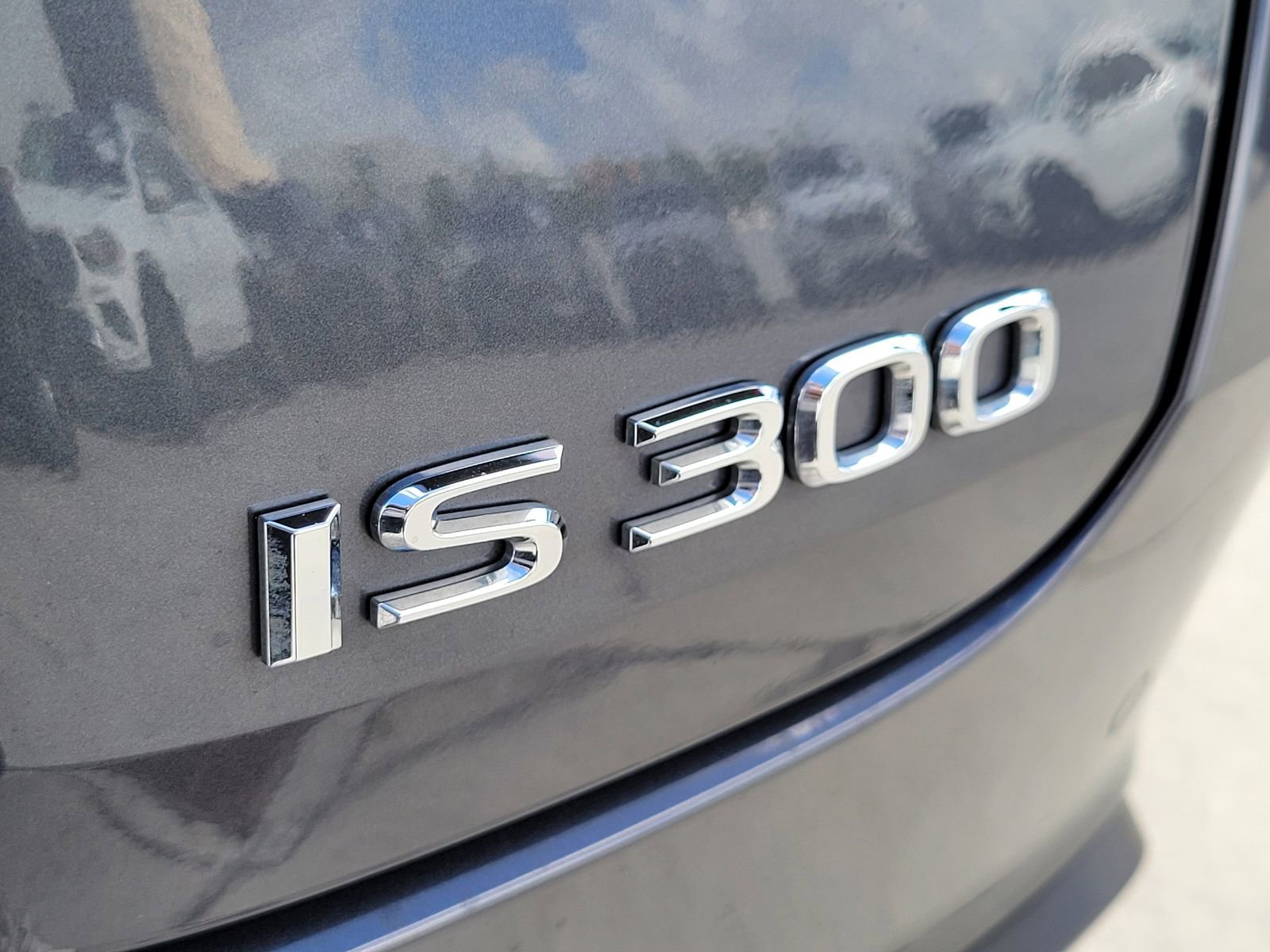 Used 2024 Lexus IS 300 w/ Premium Package image 8