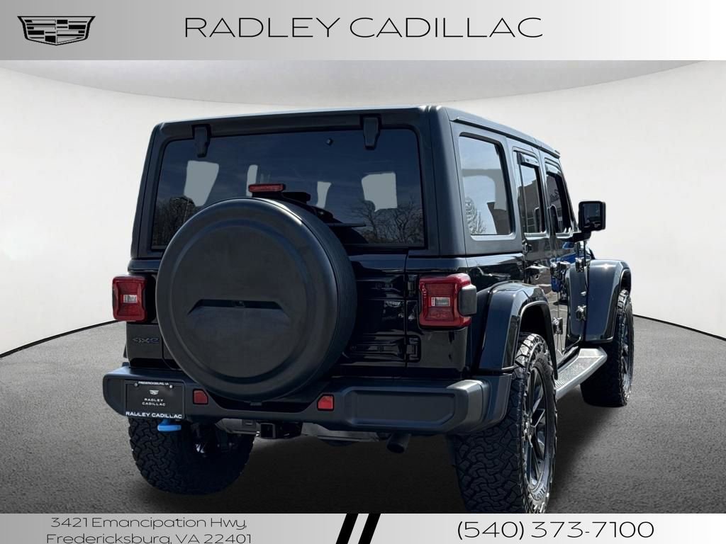 Used 2023 Jeep Wrangler Unlimited Sahara w/ Cold Weather Group AWD/4WD image 19