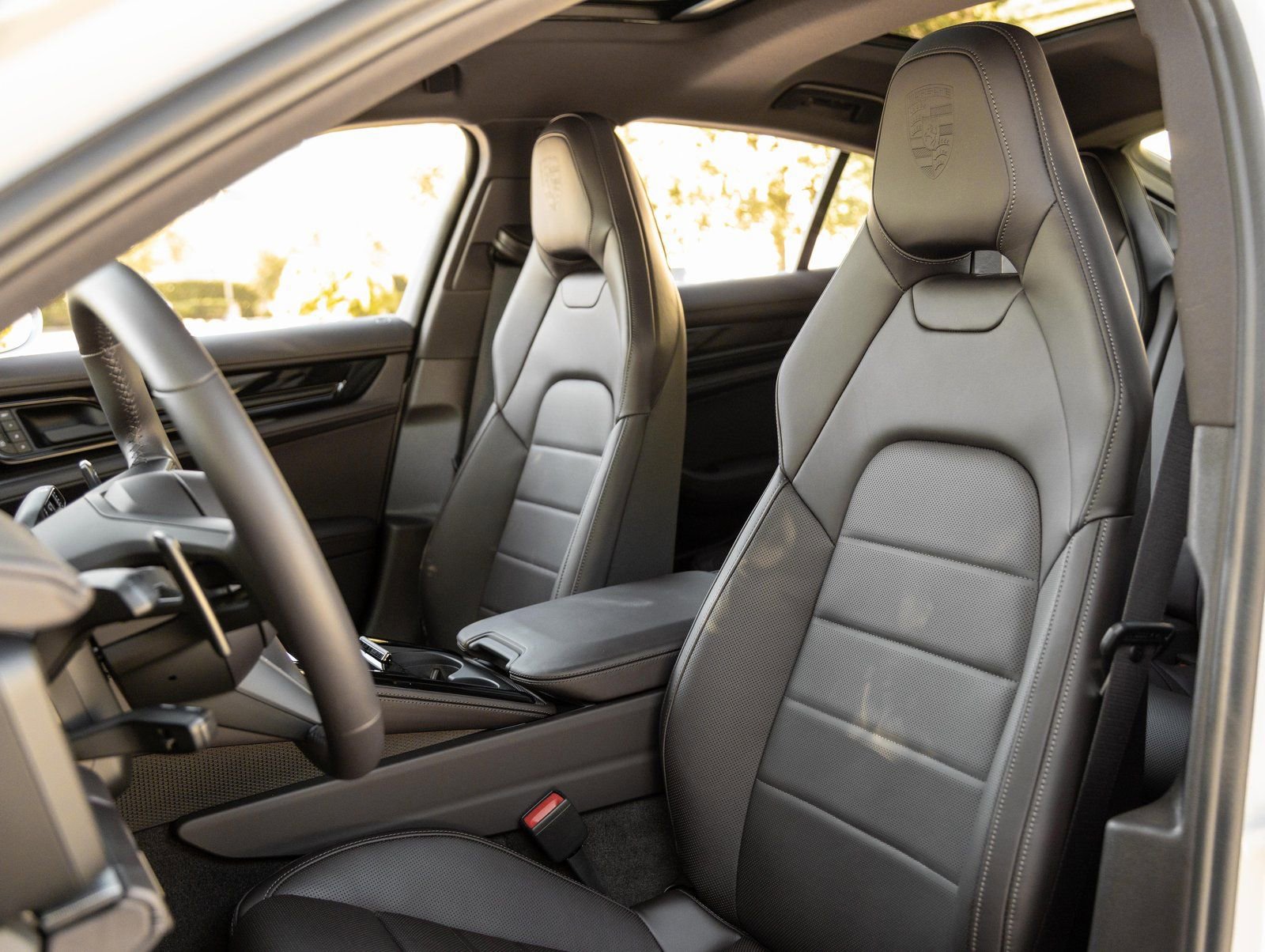 New 2026 Porsche Panamera 4 AWD/4WD image 5