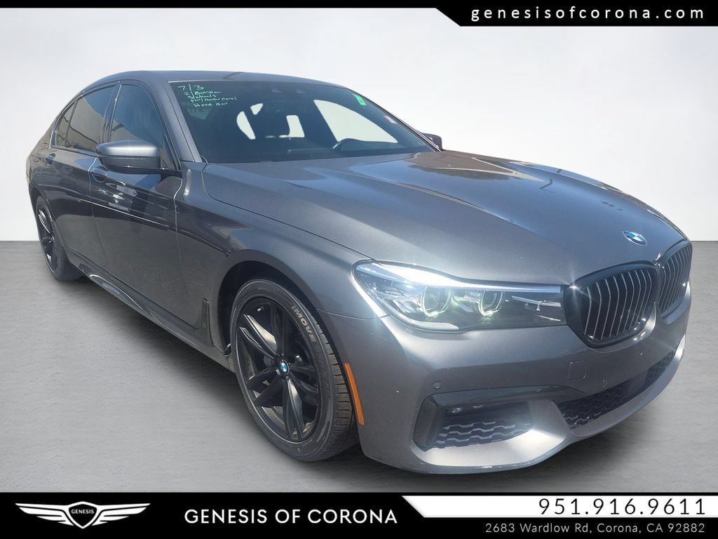 Used 2018 BMW 740i RWD image 1