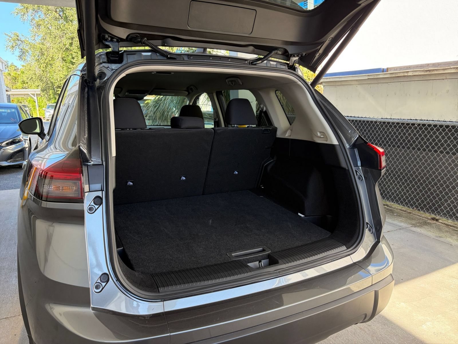 Used 2026 Nissan Rogue SV AWD/4WD image 31