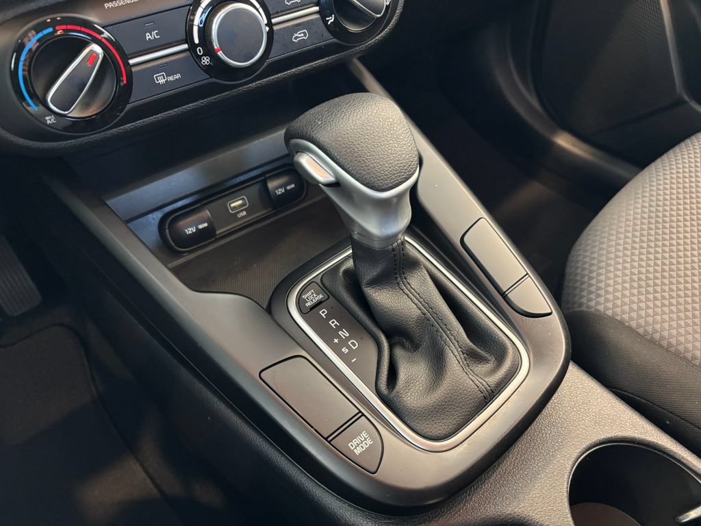 Used 2023 Kia Soul LX FWD image 21