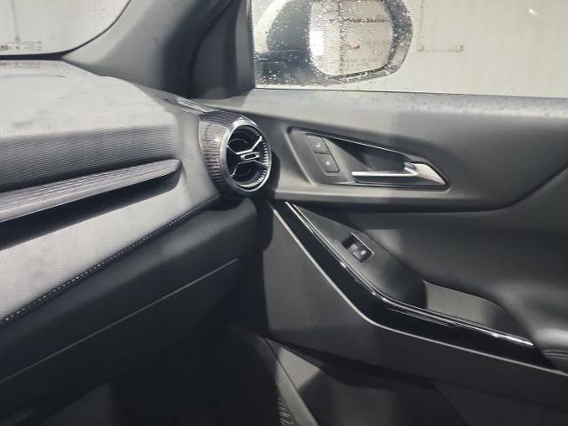 Used 2025 Chevrolet Equinox LT FWD image 17