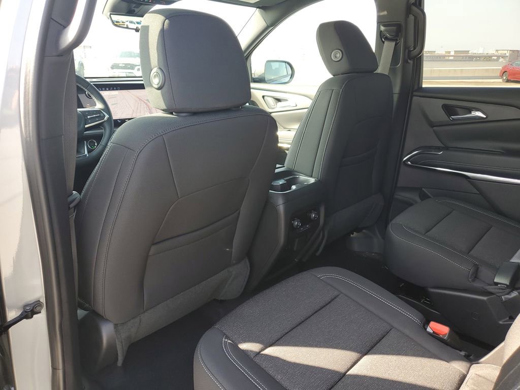 New 2026 Chevrolet Traverse LT w/ Driver Confidence Package image 15