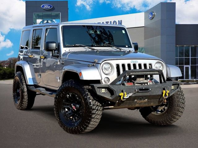 Used 2017 Jeep Wrangler Unlimited Sahara w/ Trailer Tow Group