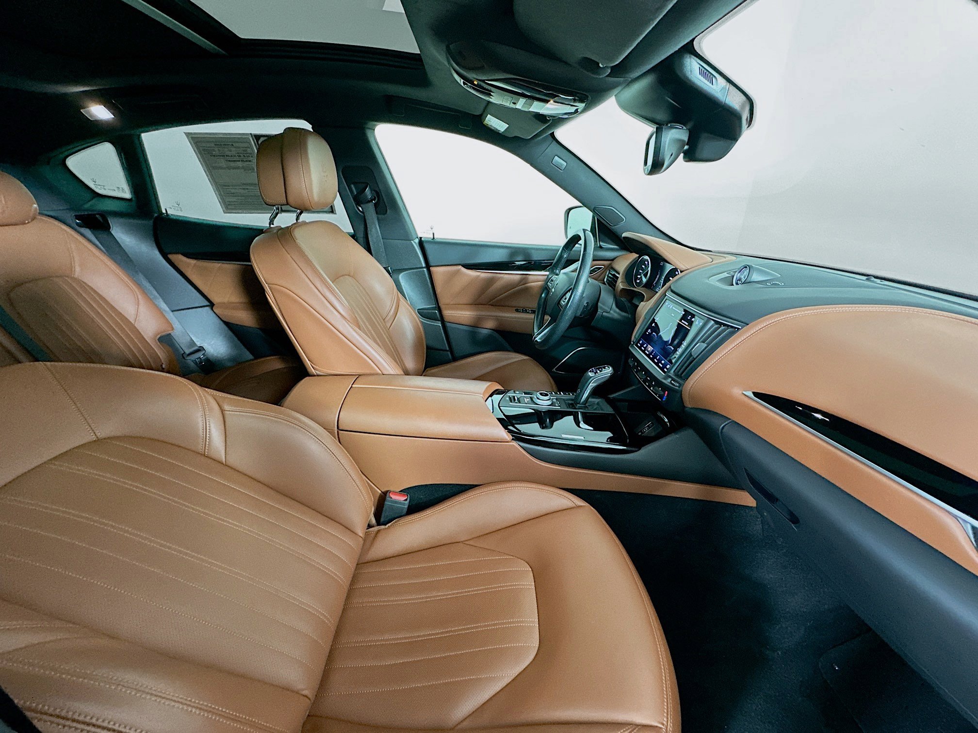 Used 2022 Maserati Levante GT image 43