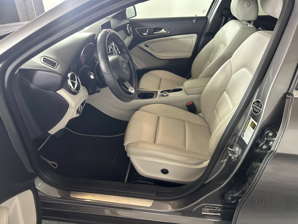 Certified 2020 Mercedes-Benz GLA 250 4MATIC image 3