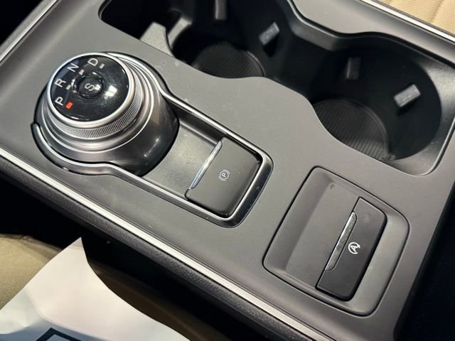 Used 2024 Ford Edge SE image 23