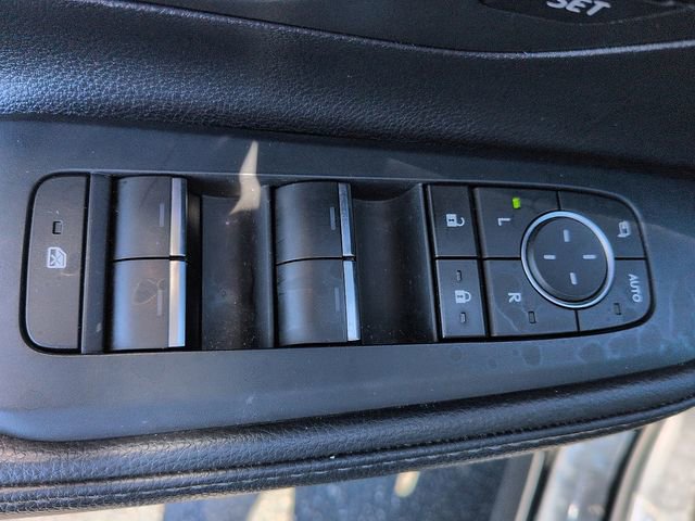 Used 2024 Toyota Grand Highlander AWD Hybrid image 19