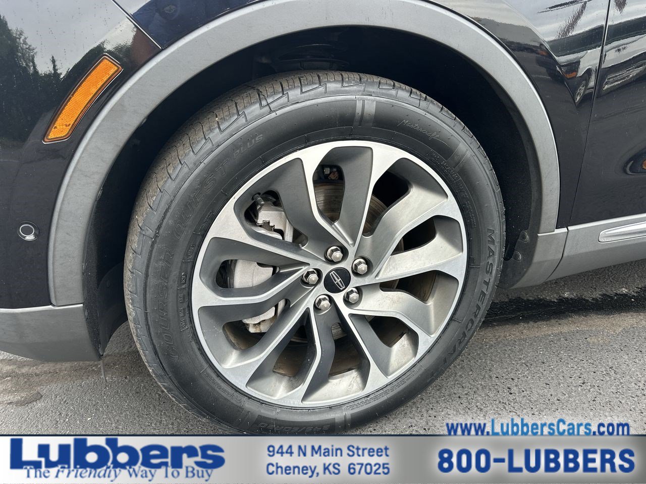 Used 2023 Lincoln Nautilus Reserve w/ Equipment Group 201A FWD image 10