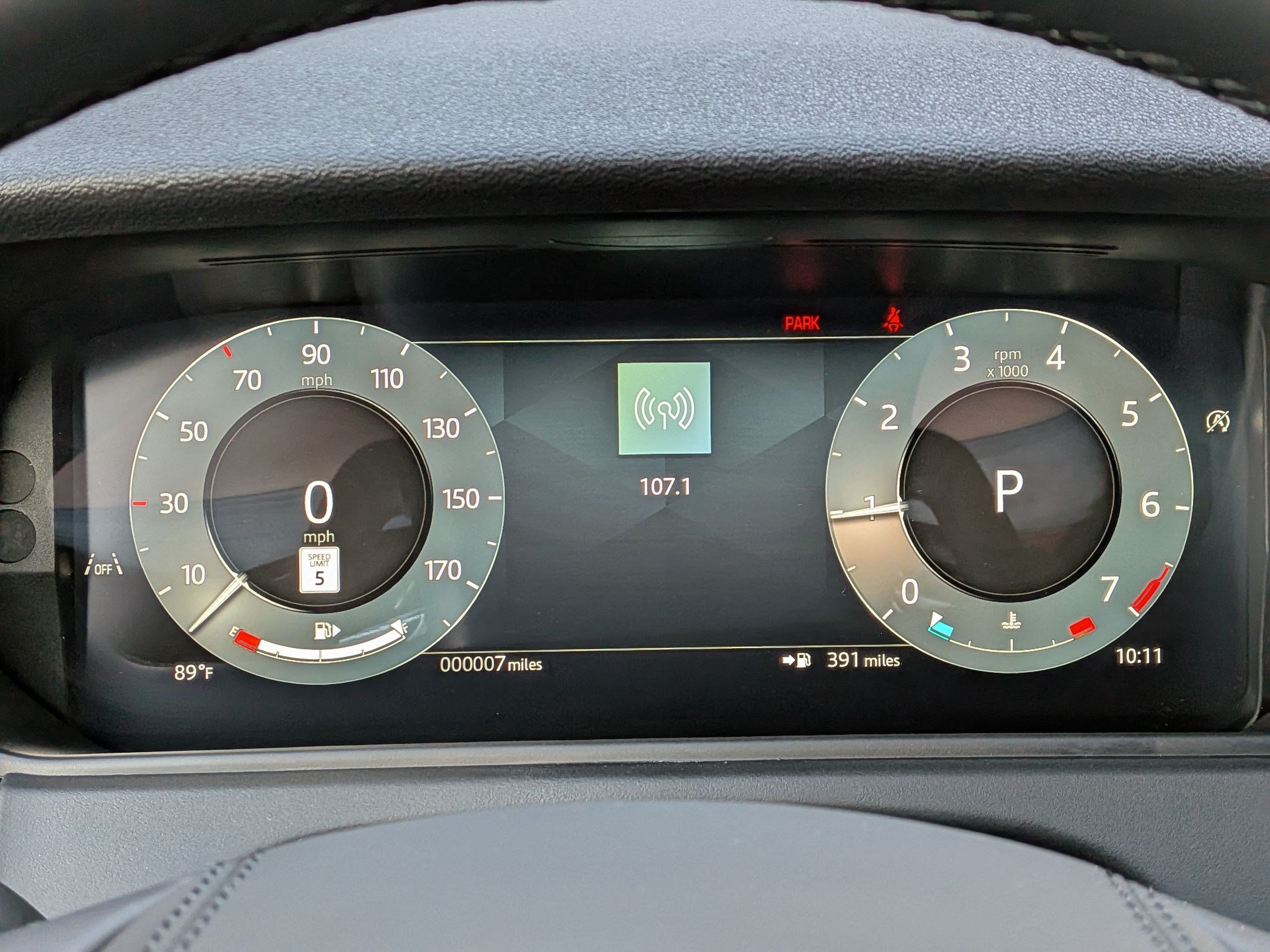New 2026 Land Rover Range Rover Velar S AWD/4WD image 18