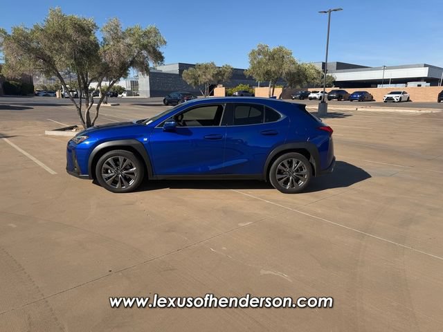 Used 2019 Lexus UX 200 F Sport w/ F Sport Premium Package FWD image 3