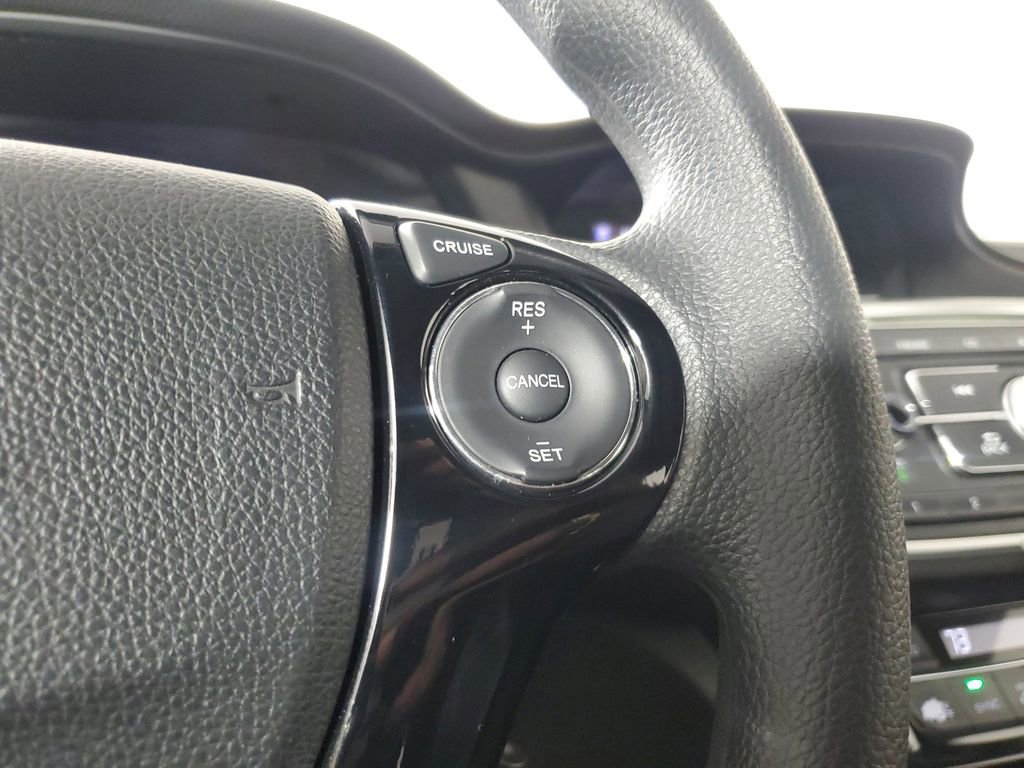 Used 2016 Honda Accord LX image 24