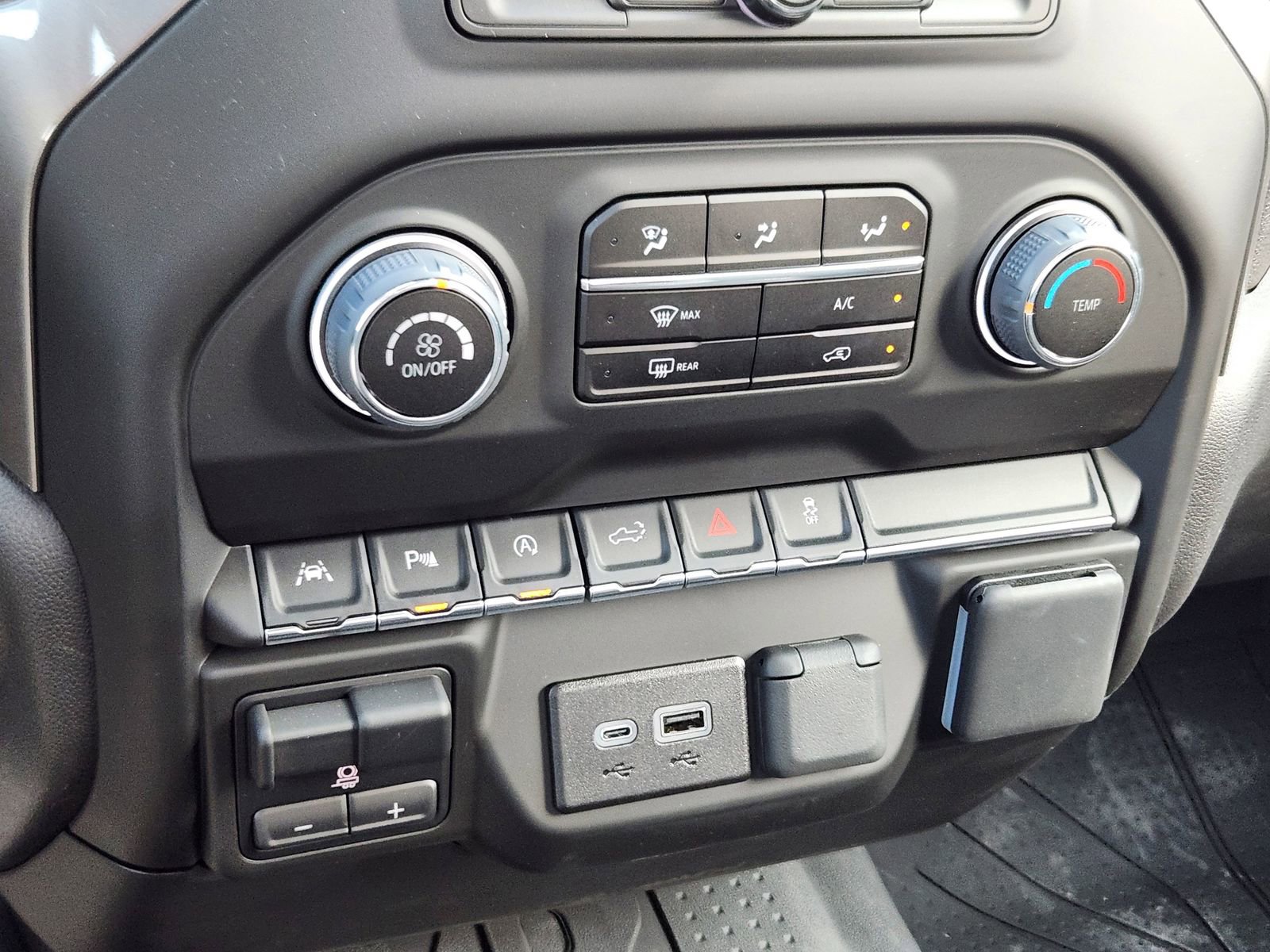 New 2025 Chevrolet Silverado 1500 W/T w/ WT Safety Package image 18