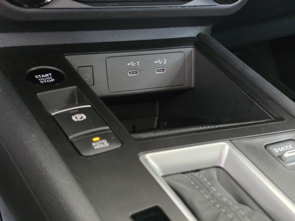 Used 2026 Nissan Kicks SV FWD image 19