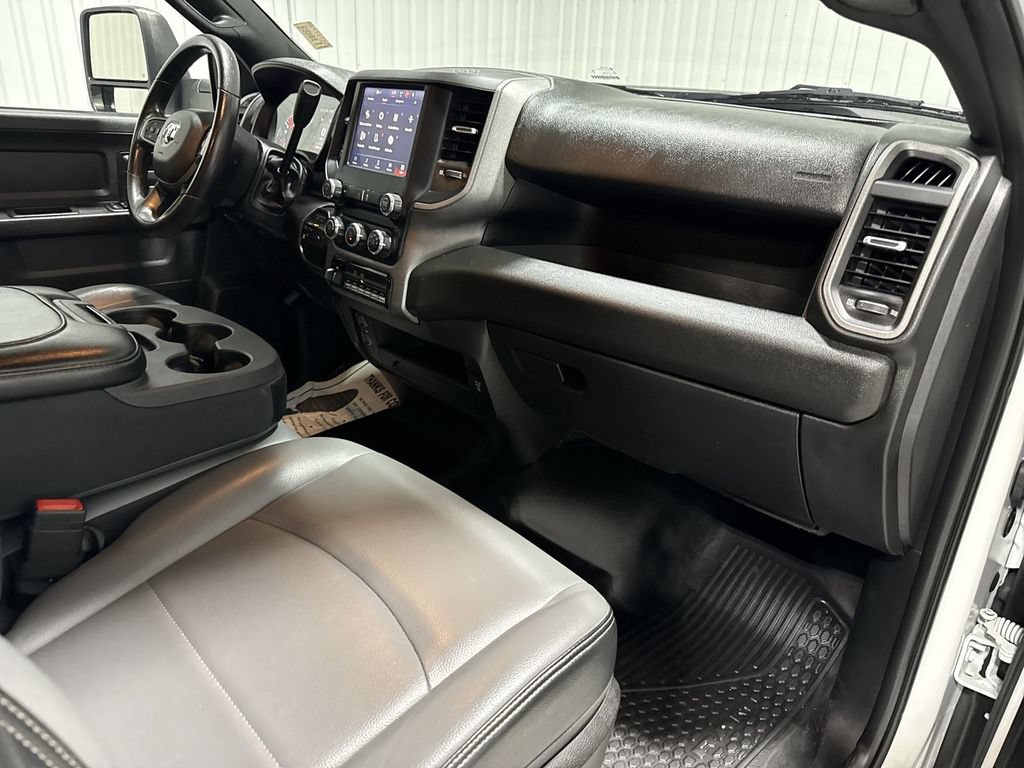 Used 2024 RAM 4500 Tradesman w/ Chrome Appearance Group AWD/4WD image 30