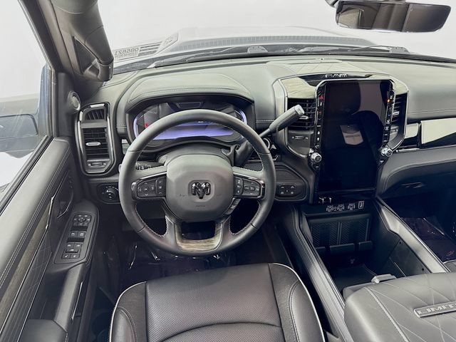 Used 2026 RAM 2500 Limited AWD/4WD image 24