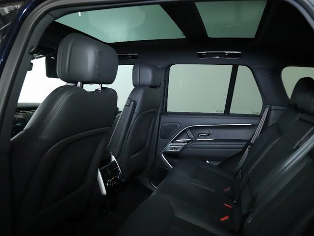 Certified 2023 Land Rover Range Rover SE AWD/4WD image 19